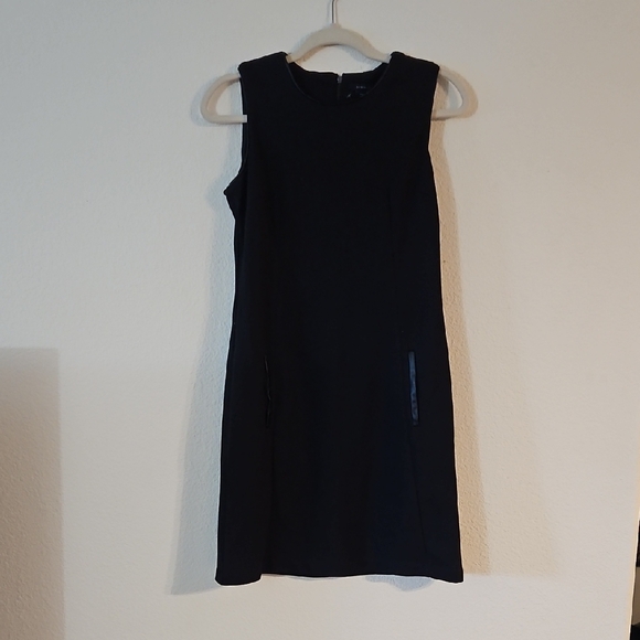 BCBGMaxAzria Elegant Black Sleeveless Mini Dress - Picture 1 of 5